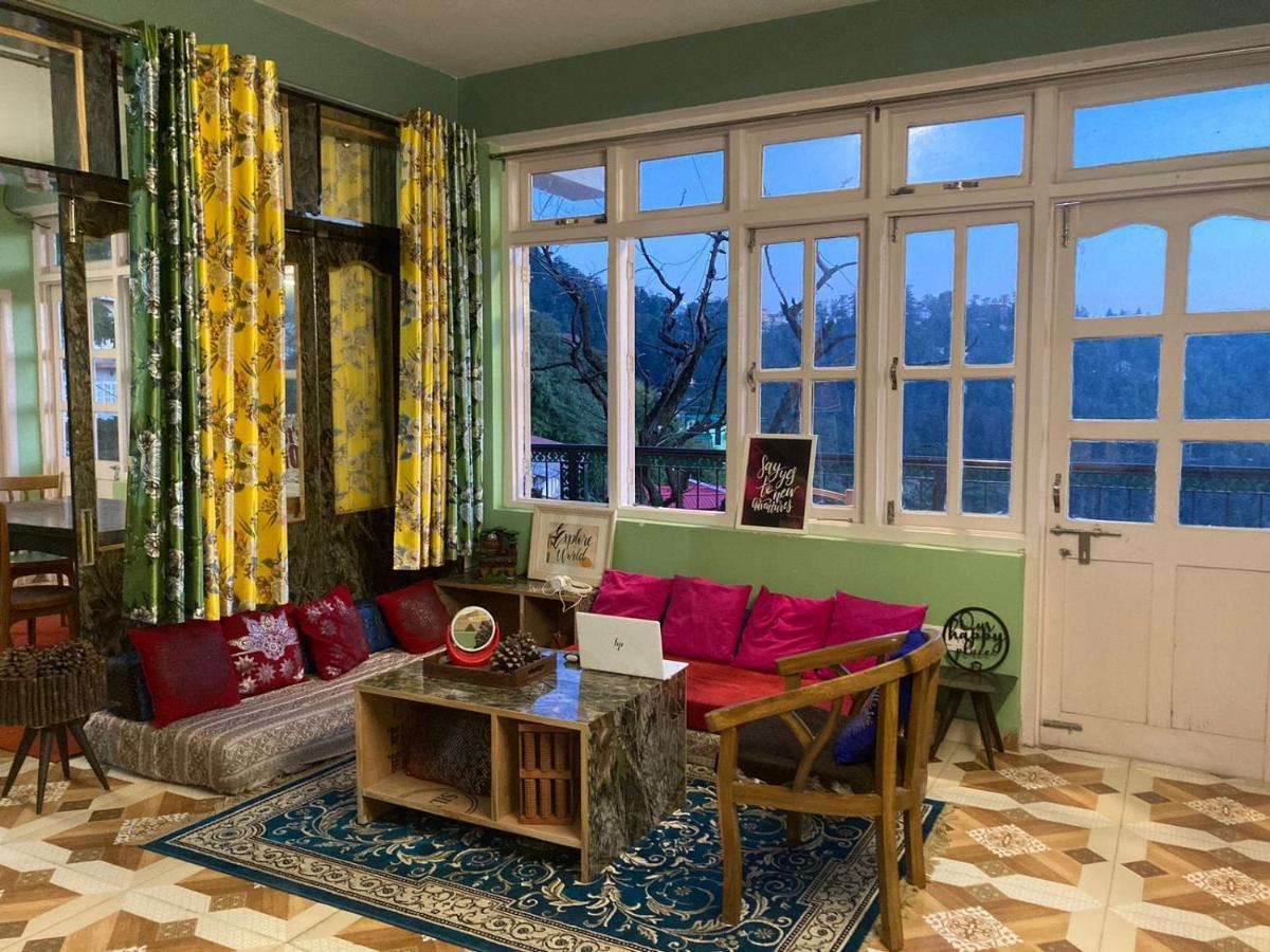 Zu-Zu Hostels Shimla Buitenkant foto