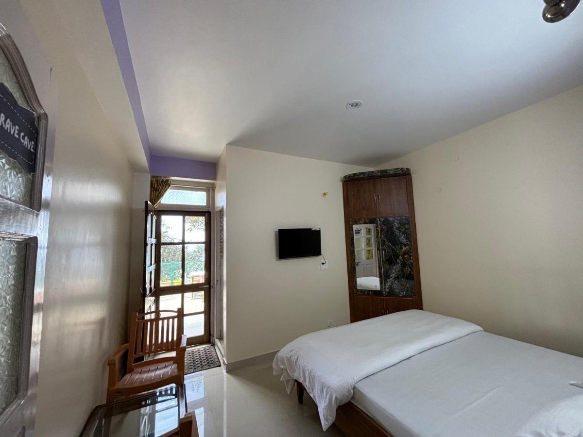 Zu-Zu Hostels Shimla Buitenkant foto
