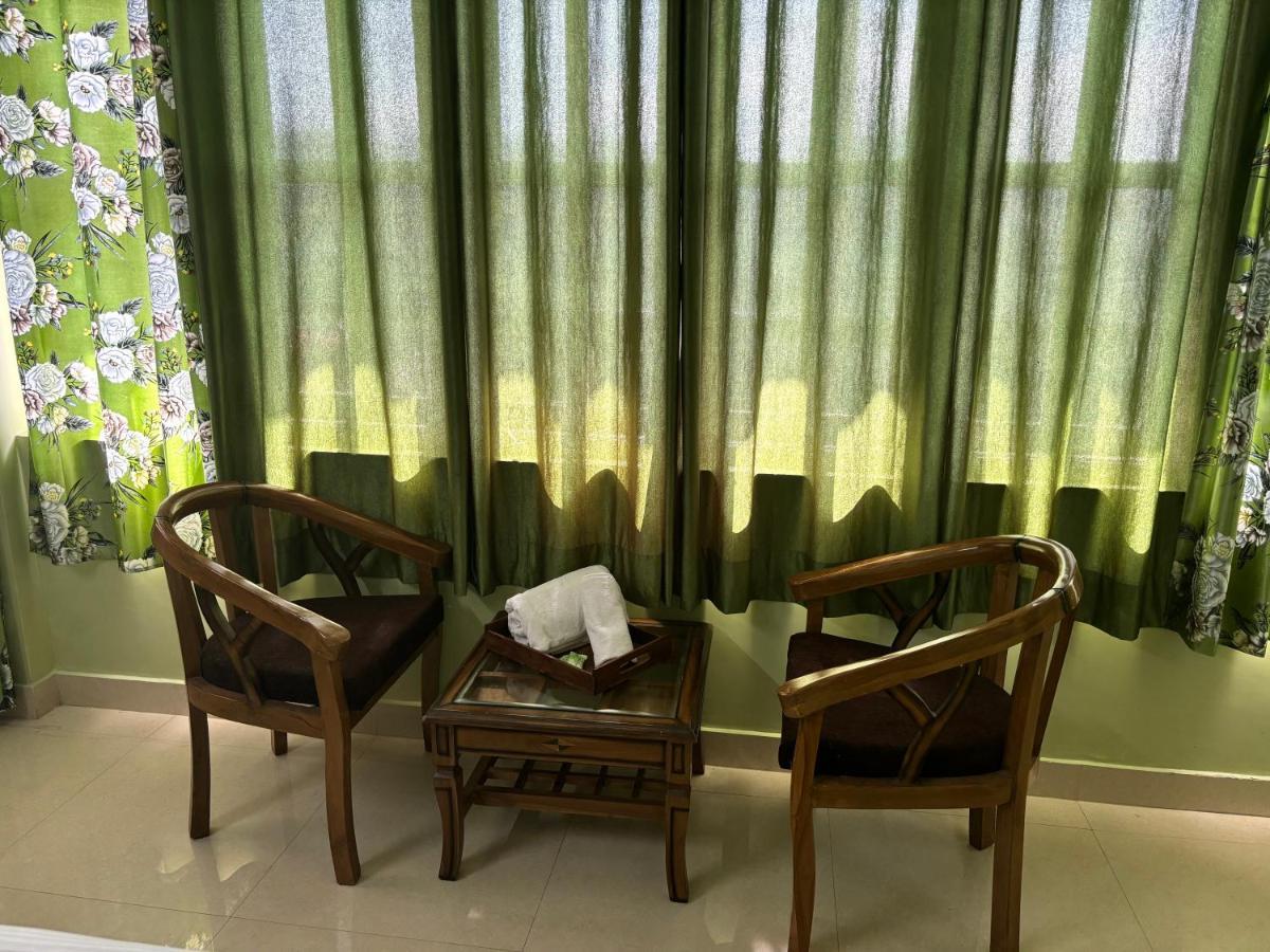 Zu-Zu Hostels Shimla Buitenkant foto