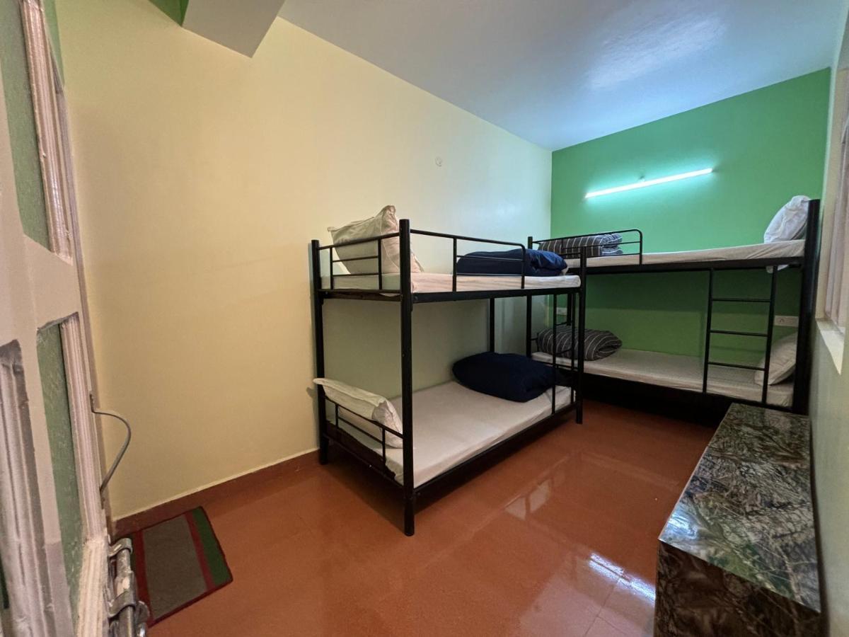 Zu-Zu Hostels Shimla Buitenkant foto