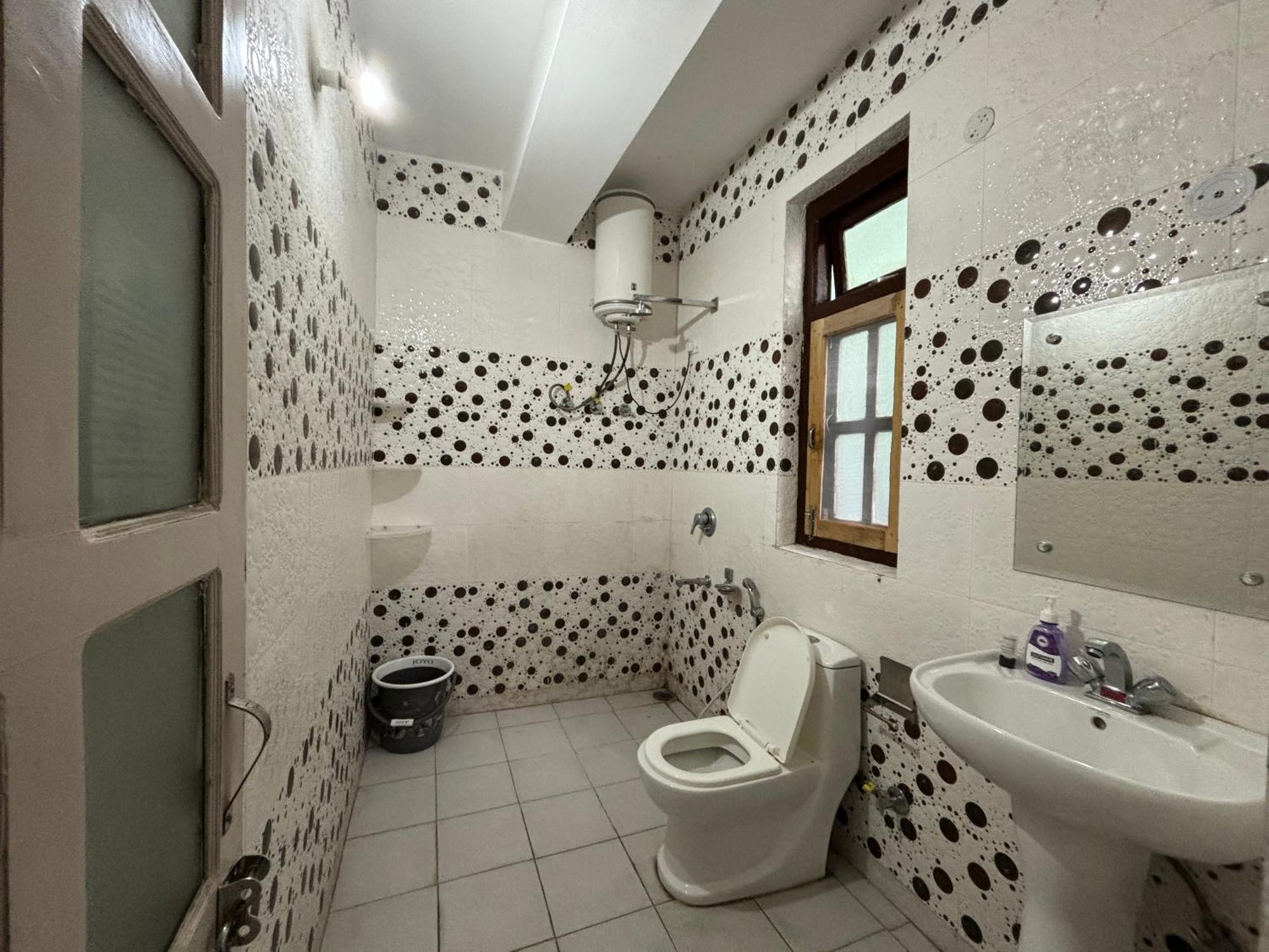 Zu-Zu Hostels Shimla Buitenkant foto